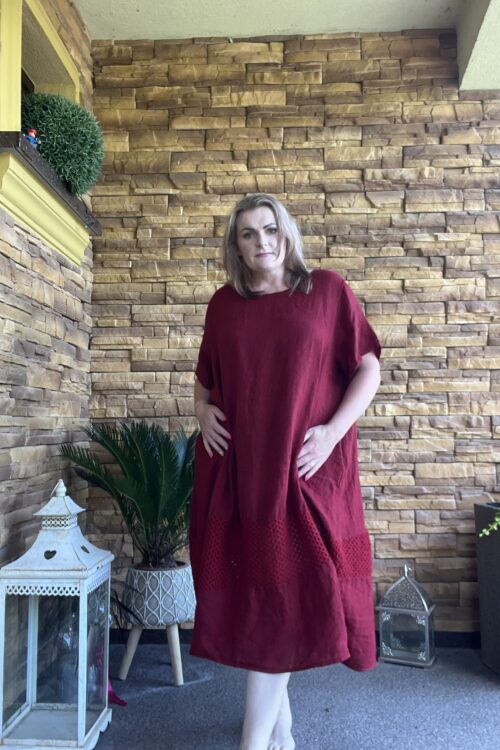 Lniana sukienka plus size bordo